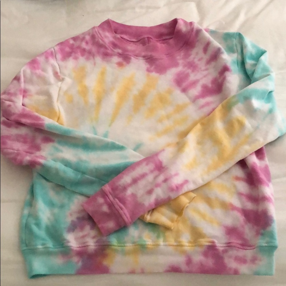Tie-dye crew neck sweatshirt from Revolve size S